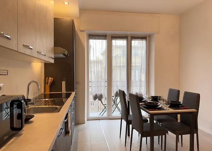 10 Minutes' Walk From The Railway Station Alassio