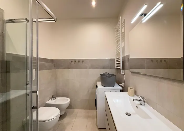 Apartman 10 Minutes' Walk From The Railway Station *