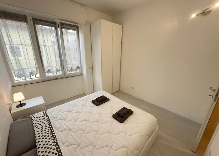 10 Minutes' Walk From The Railway Station * 阿拉西奥